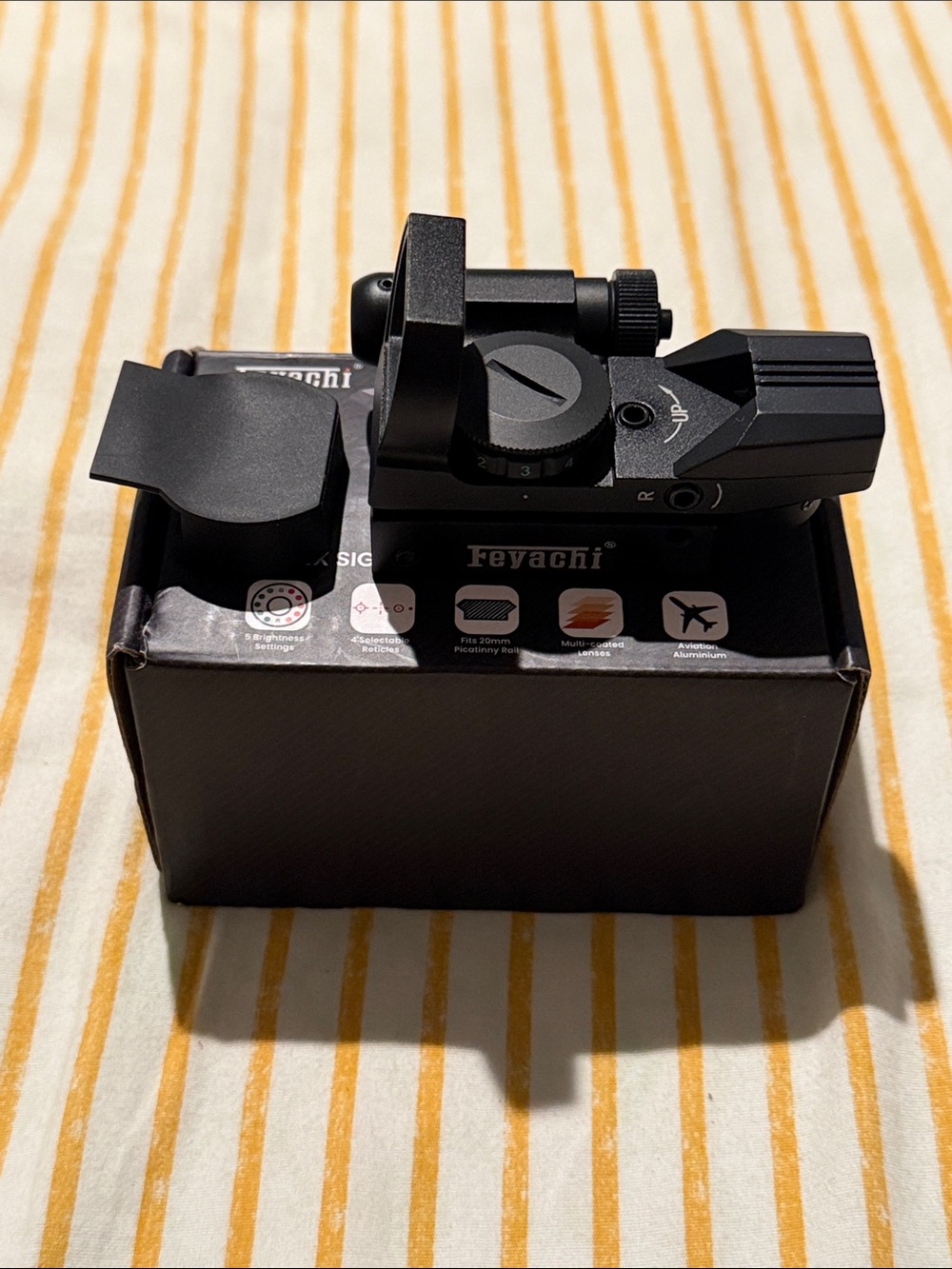 Black Compact Red Dot Sight for Optics & Cameras